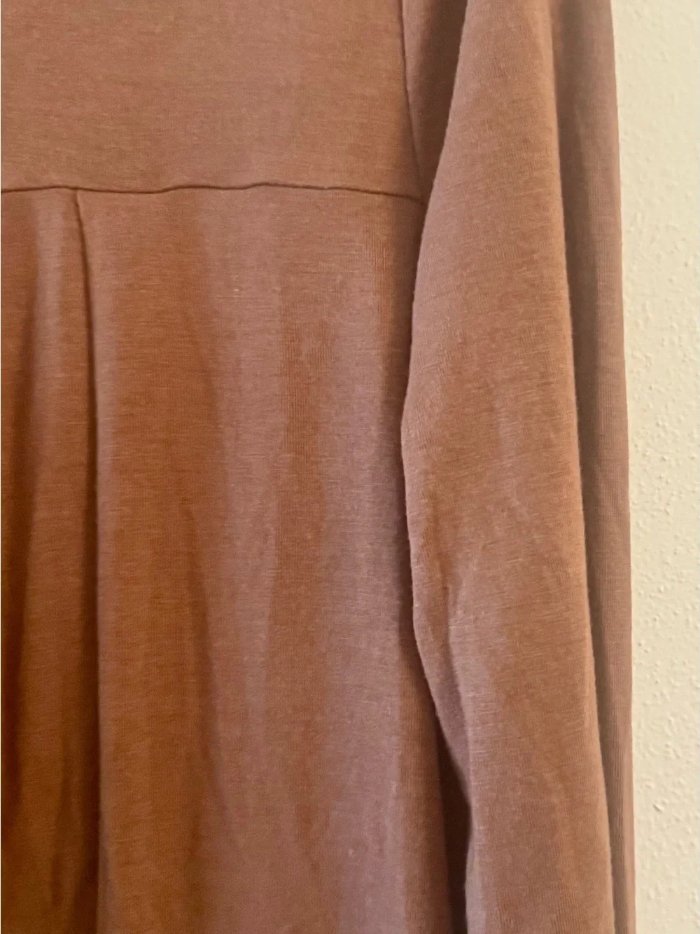 Zenana Premium Women's Brown Pleated Babydoll Long Sleeve Swing Top Size Large